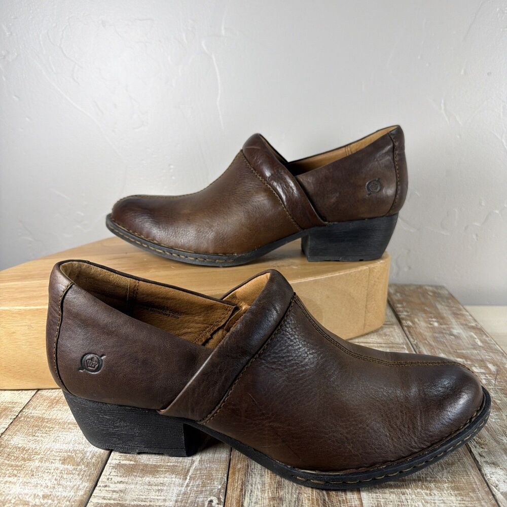Born Women’s 8.5M Brown Leather Clog Shoes